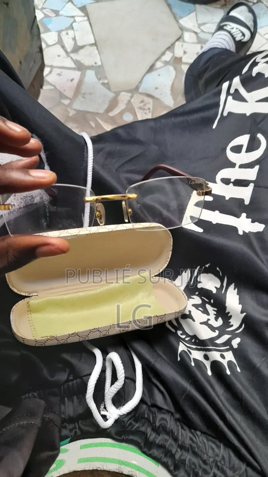 Lunette Cartier Originale Et Boîtier + Tissus Nettoyant