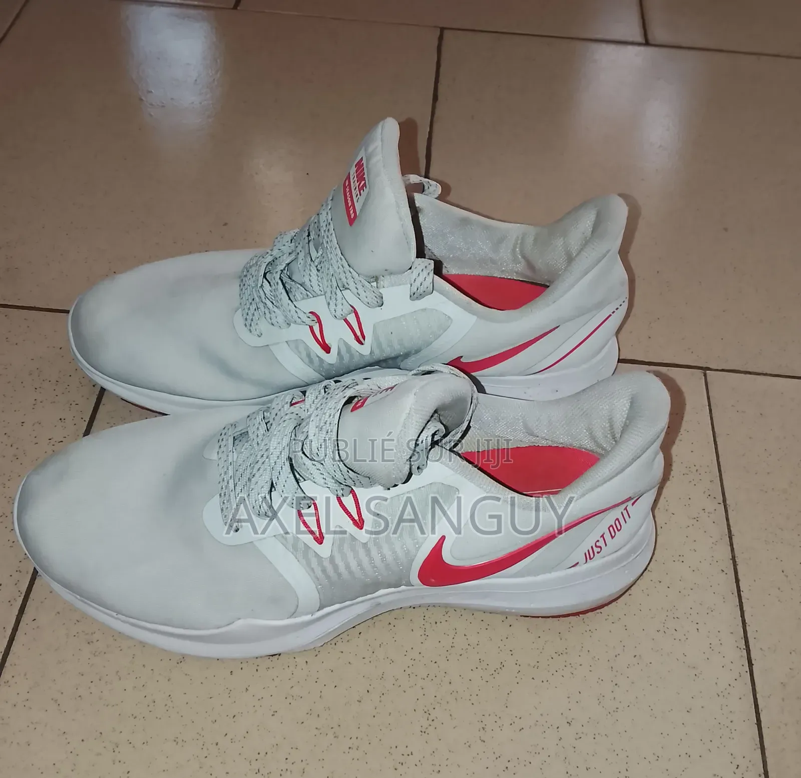 Chaussures À Vendre