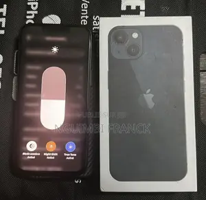 Nouveau Apple iPhone 13 256 GB Noir