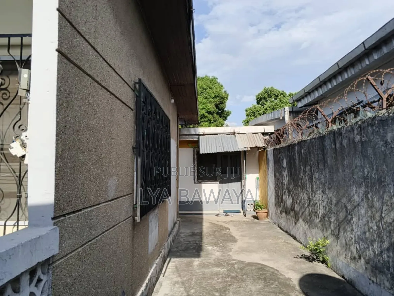 4chbre Villa dans Aps & Cie, Lumumba à Vendre