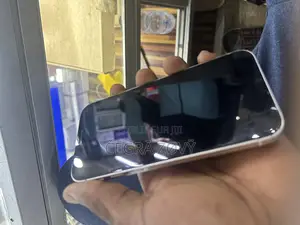 Apple iPhone 12 64 GB Blanc