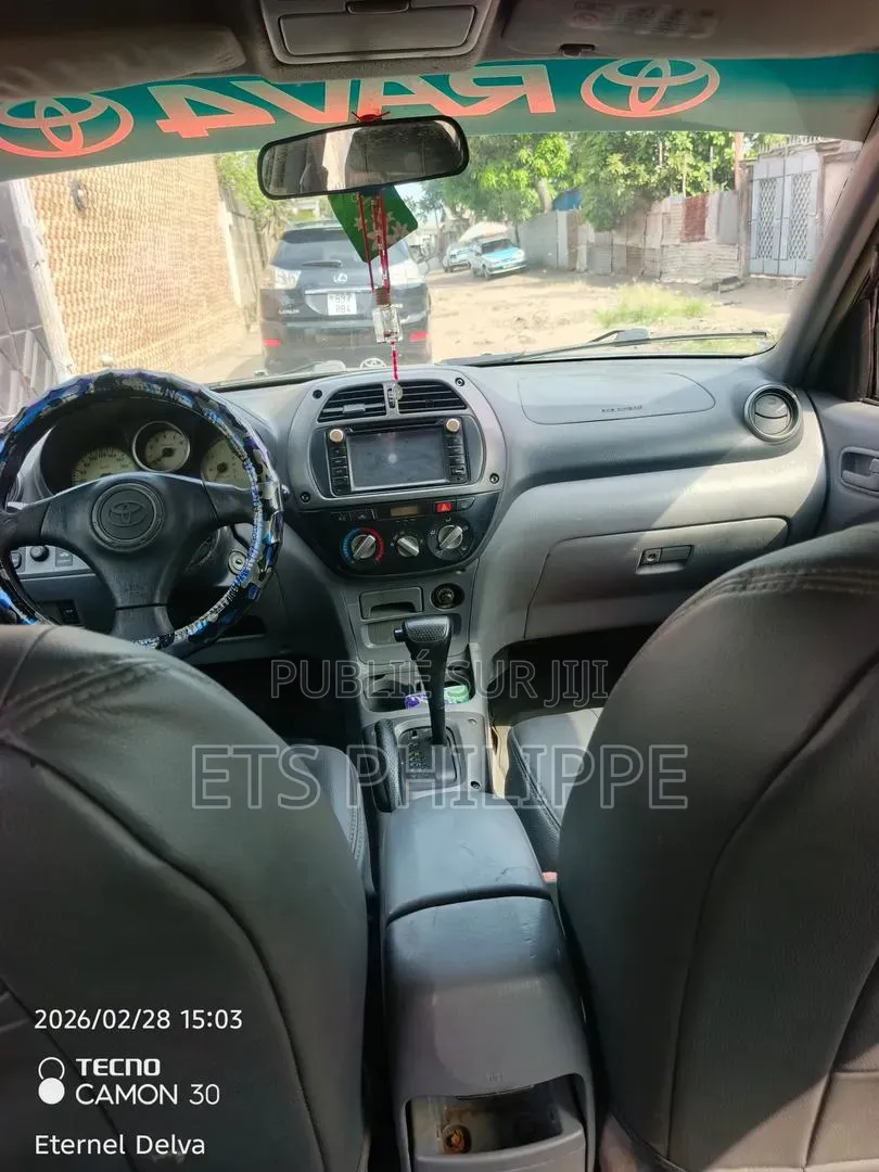 Toyota RAV4 Automatic 2003 Noir