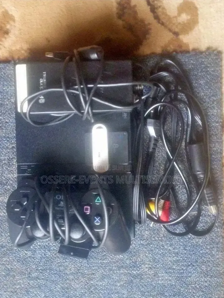 Des Playstation 2 Au Complet Avec Jeux Et Manette