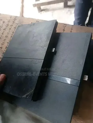 Des Playstation 2 Au Complet Avec Jeux Et Manette