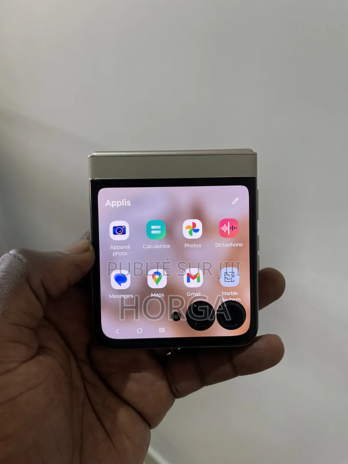 Nouveau Motorola Razr 50 256 GB Doré