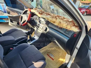 Toyota Corolla 2005 Argenté