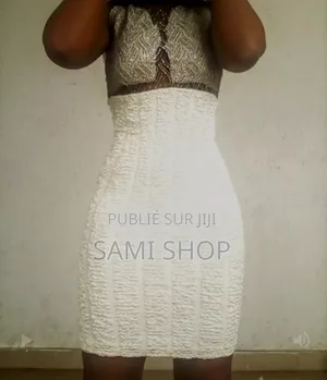 Robe Glamour Aux Reflets Dorés