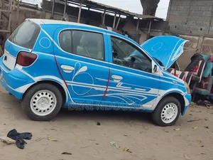 Nouveau Toyota RAV4 2025 Bleu