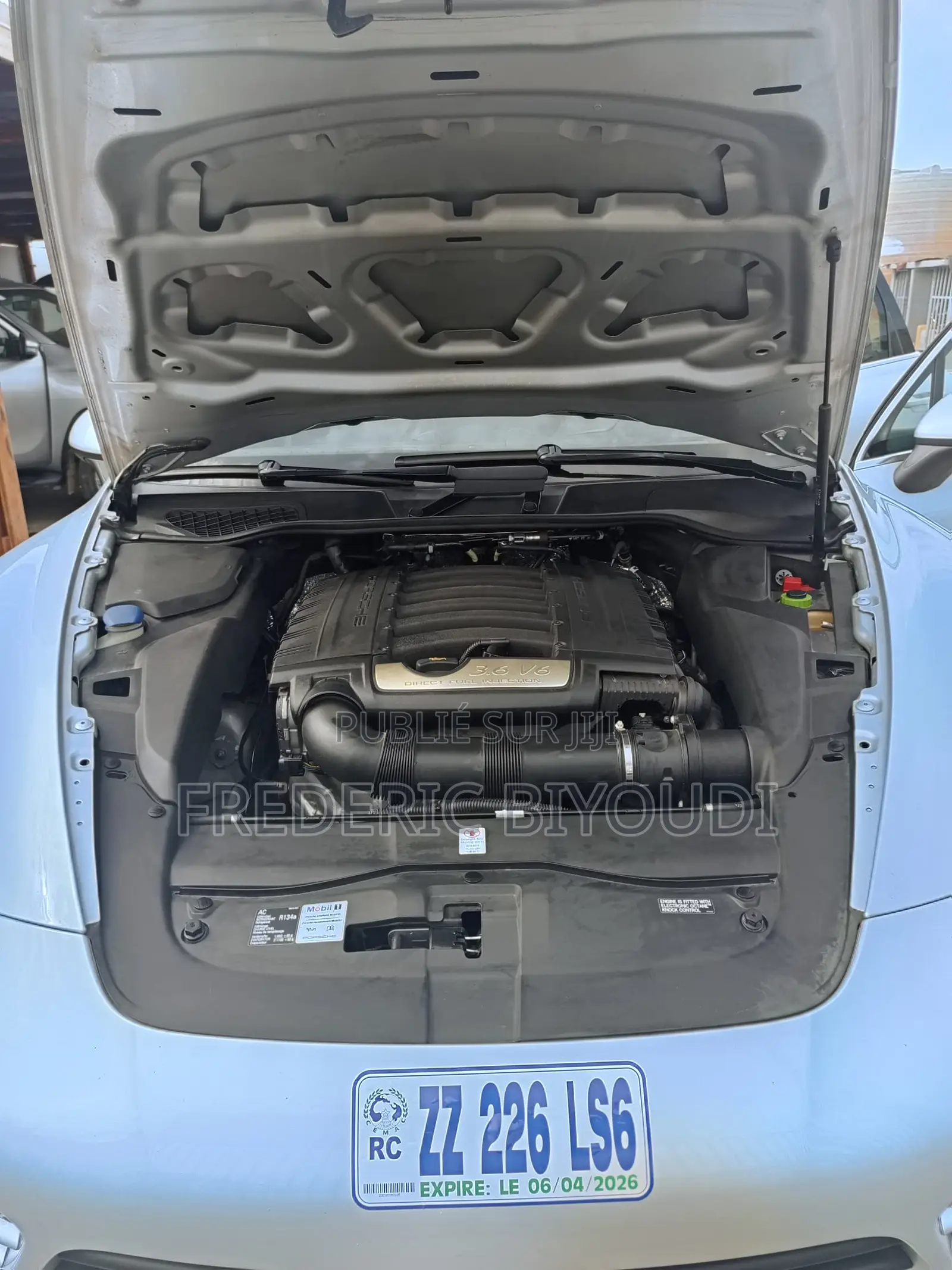 Porsche Cayenne 4dr SUV AWD (3.6L 6cyl 6M) 2014 Gris