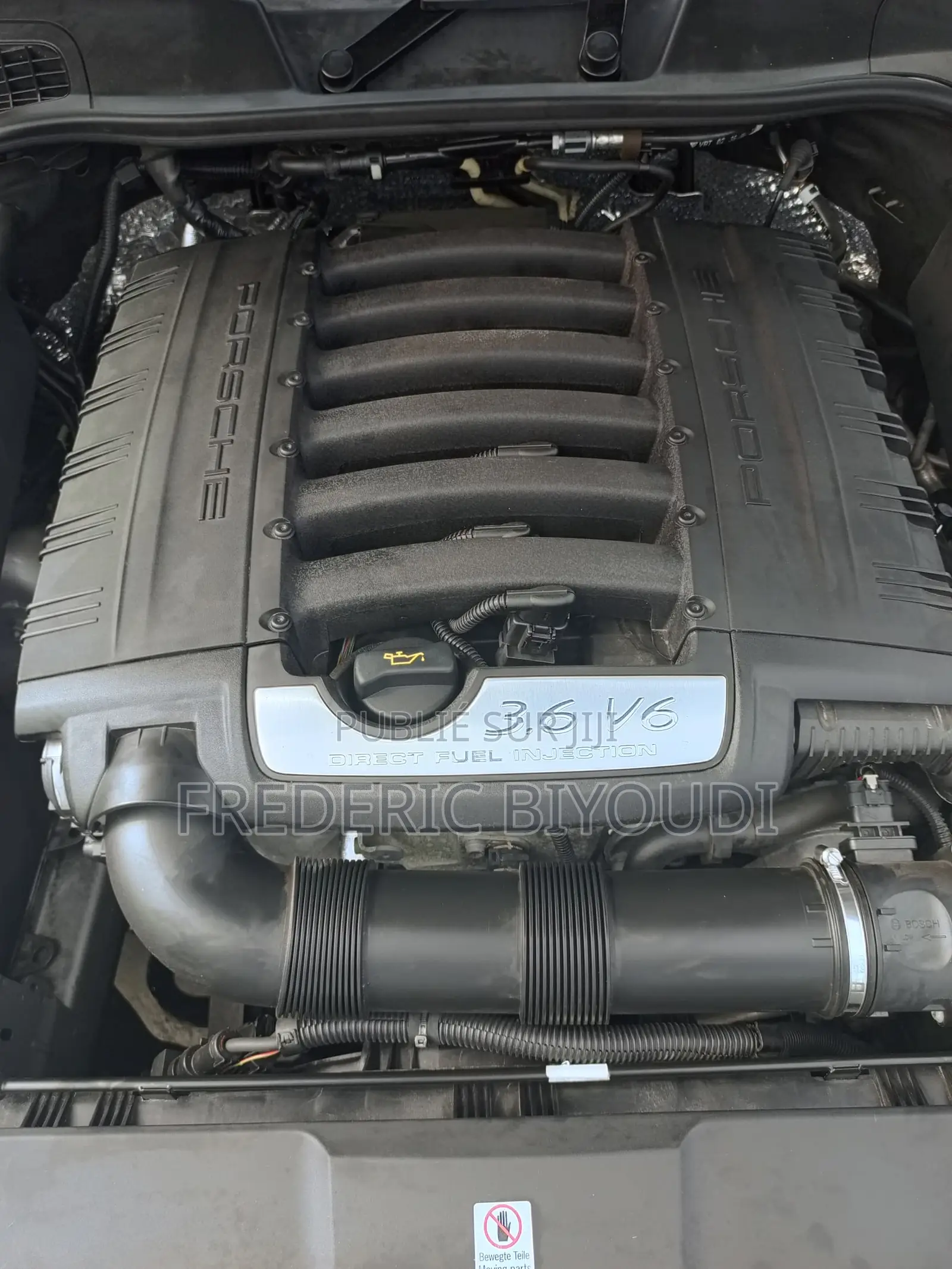 Porsche Cayenne 4dr SUV AWD (3.6L 6cyl 6M) 2014 Gris