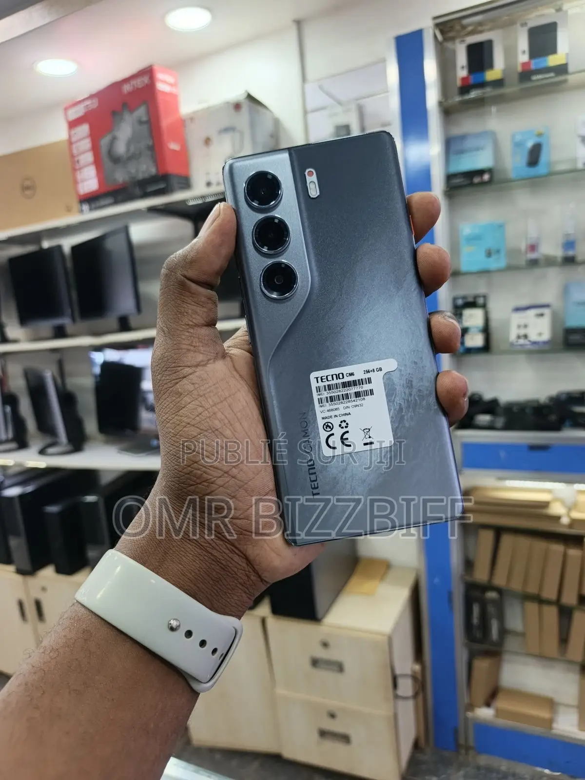 Nouveau Tecno Camon 40 Pro 4G 256 GB Autre