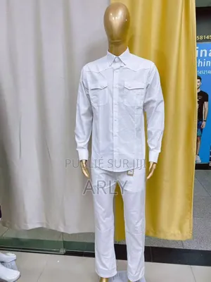 Vêtements Prêts À Porter