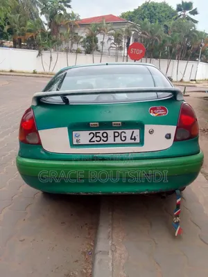 Toyota Corolla Liftback 2002 Vert