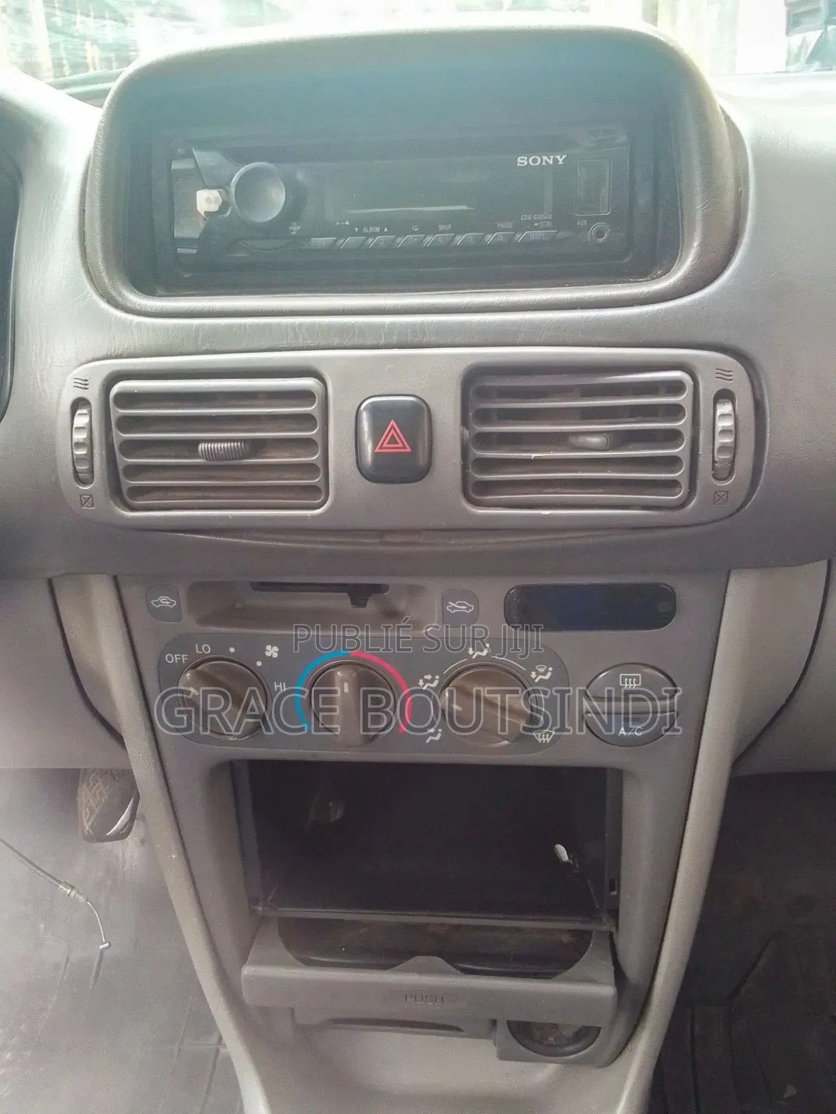 Toyota Corolla Liftback 2002 Vert