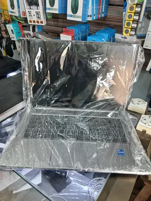 Nouveau HP Zbook Studio G7 16GB Intel Core i7 SSD 512GB