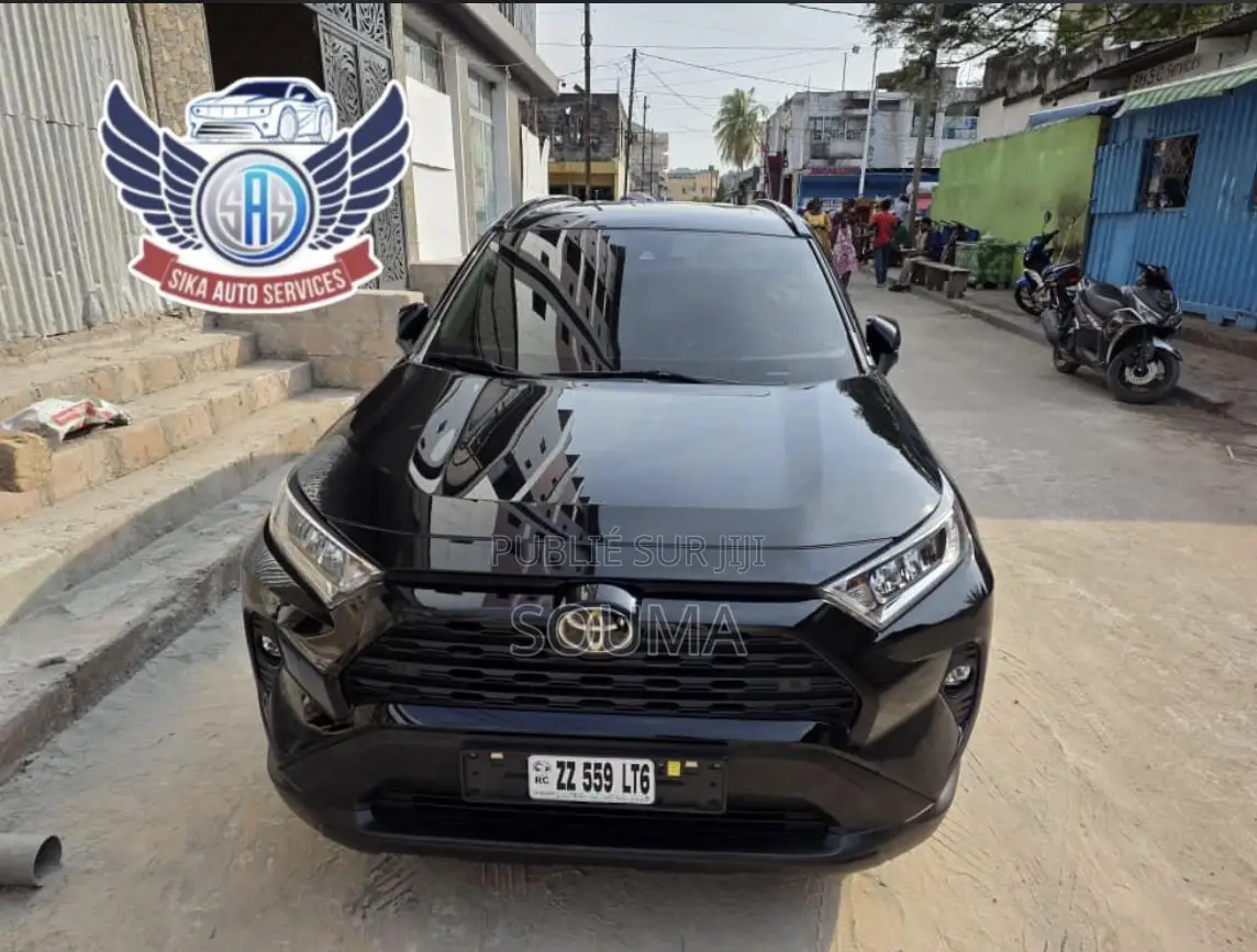 Toyota RAV4 2021 Gris