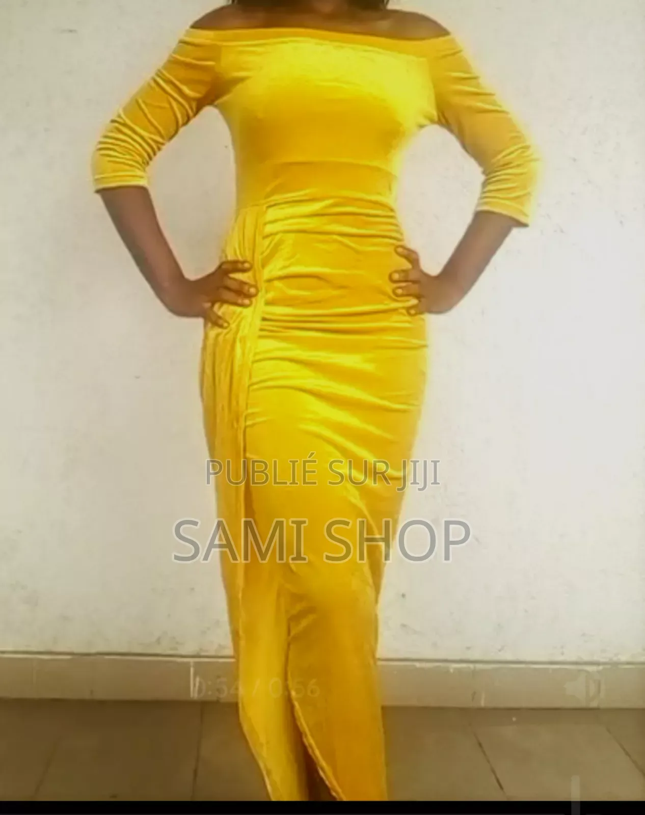 Robe Velours (Élégance Et Confiance en Une Seule Robe)
