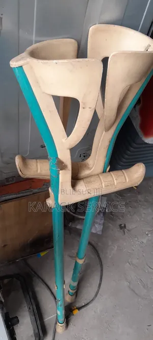 Béquilles en Bon État