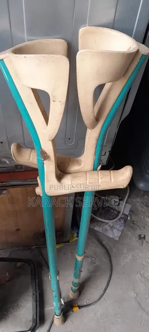 Béquilles en Bon État