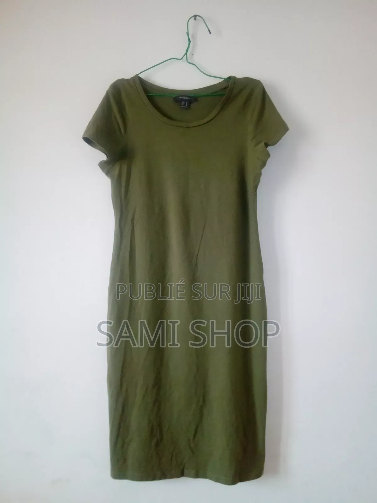 Robe T-Shirt Basique, Simple Et Stylée