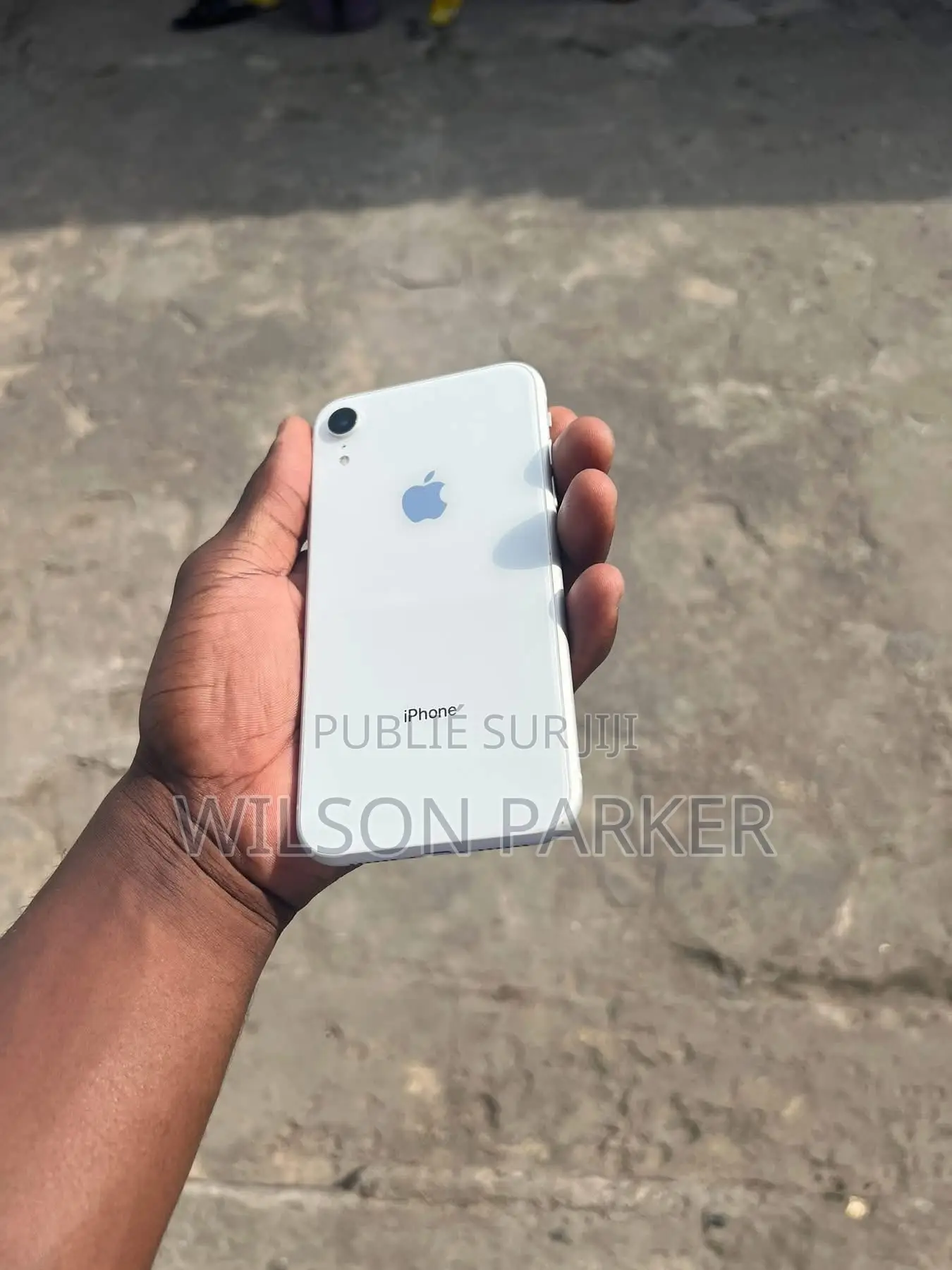 Apple XR 64 GB Blanc