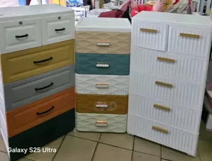 Garde Linge en Plastique Pour Bébé