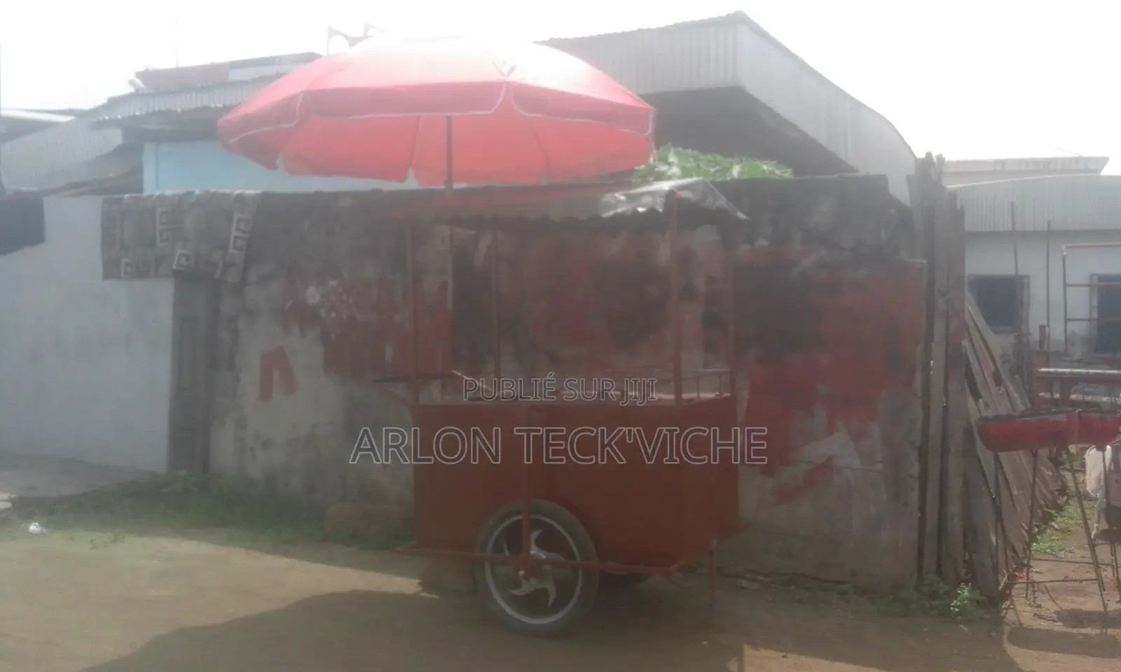 Chariot Metallique Roulant a Vendre