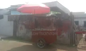 Chariot Metallique Roulant a Vendre