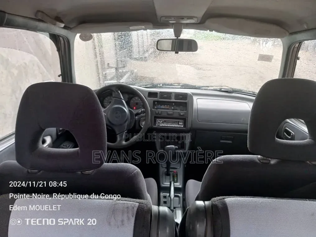 Toyota RAV4 1994 Gris