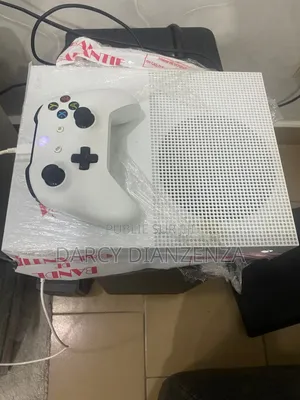 Xbox One S