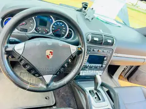 Porsche Cayenne 2012 Gris