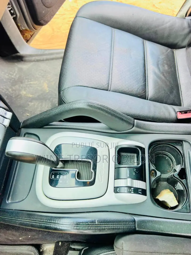 Porsche Cayenne 2012 Gris