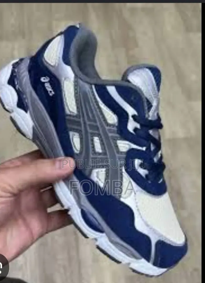 Basket Asics Original À 15000