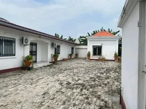4chbre Villa dans Brayann Ngoma, Ngoyo à Louer