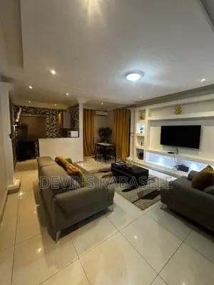 Meublé 1chbre Appartement-terrasse dans Airness House, Moungali à Louer