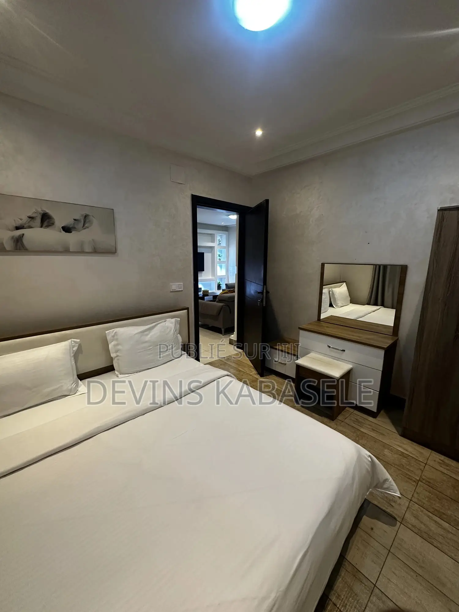 Meublé 1chbre Appartement-terrasse dans Airness House, Moungali à Louer