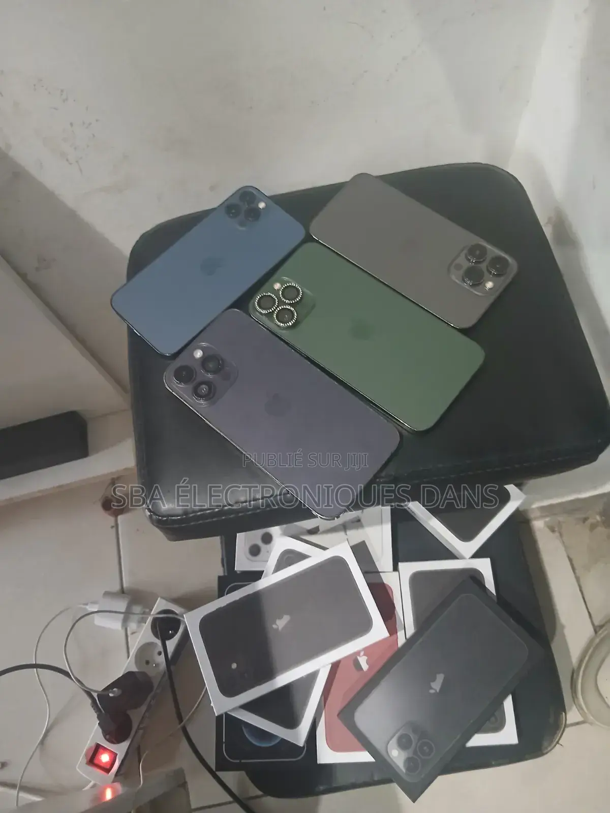 Apple iPhone 11 64 GB Argenté
