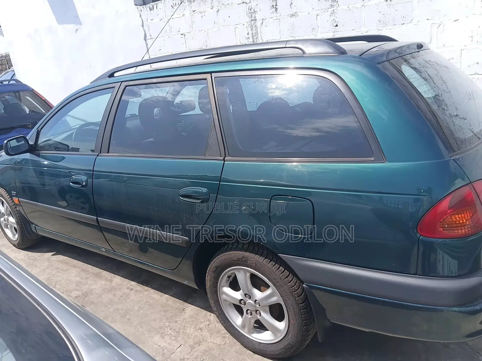 Toyota Avensis 2000 Vert