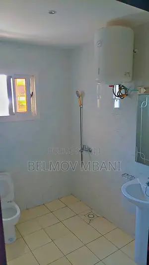 Meublé 2chbre Appartement dans Appartement Meublé, Lumumba à Louer
