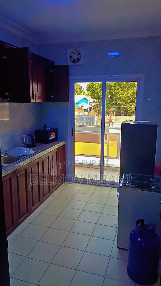 Meublé 2chbre Appartement dans Appartement Meublé, Lumumba à Louer
