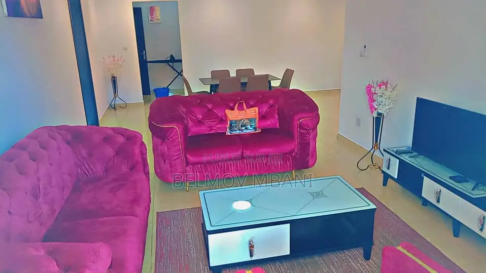 Meublé 2chbre Appartement dans Appartement Meublé, Lumumba à Louer