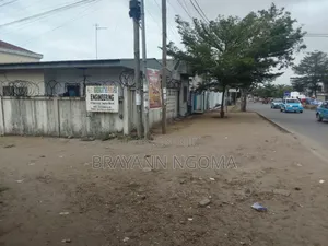 Parcelle Commercial a Vendre Quartier Songolo