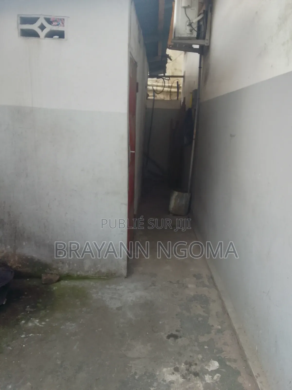 Parcelle Commercial a Vendre Quartier Songolo