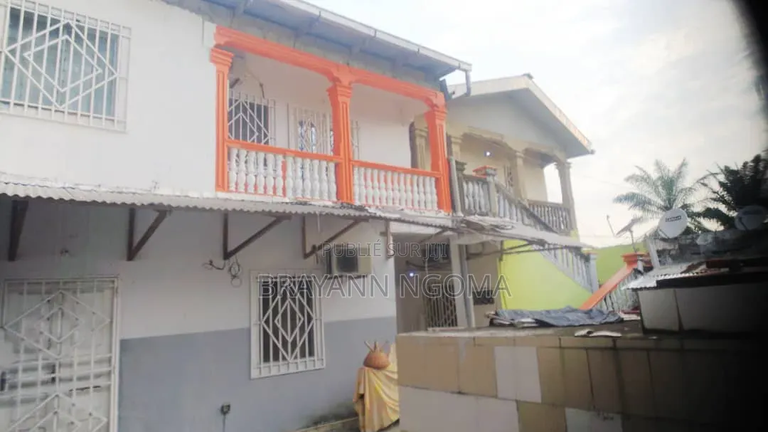 Parcelle Commercial a Vendre Sup 600m2 Quartier Songolo