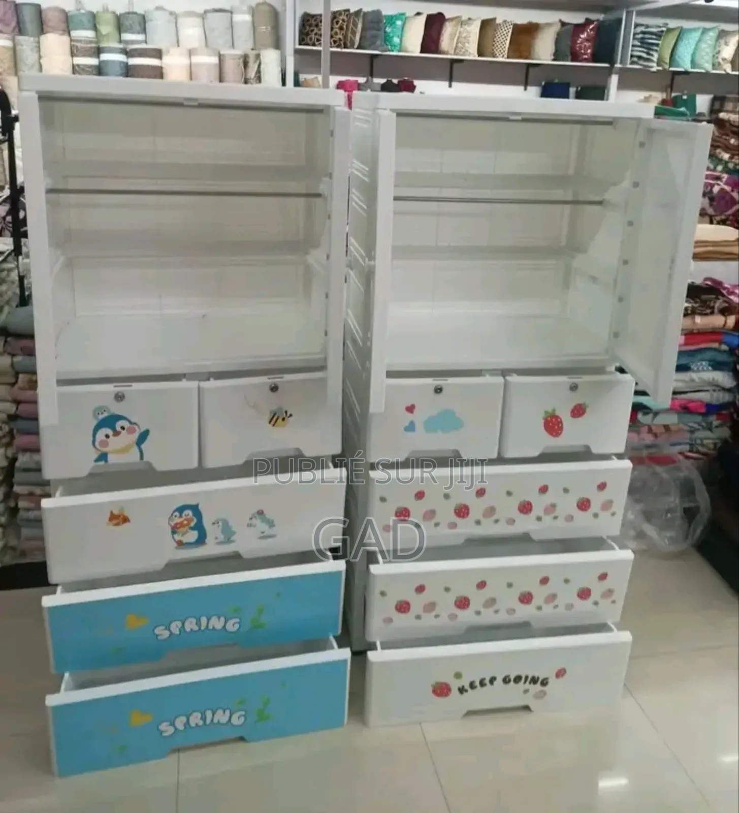 Garde Linge en Plastique Pour Bébé