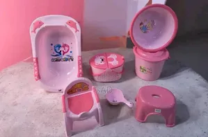Complet Plastique Pour Bébé