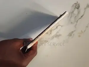 Tecno F1 8 GB Argenté