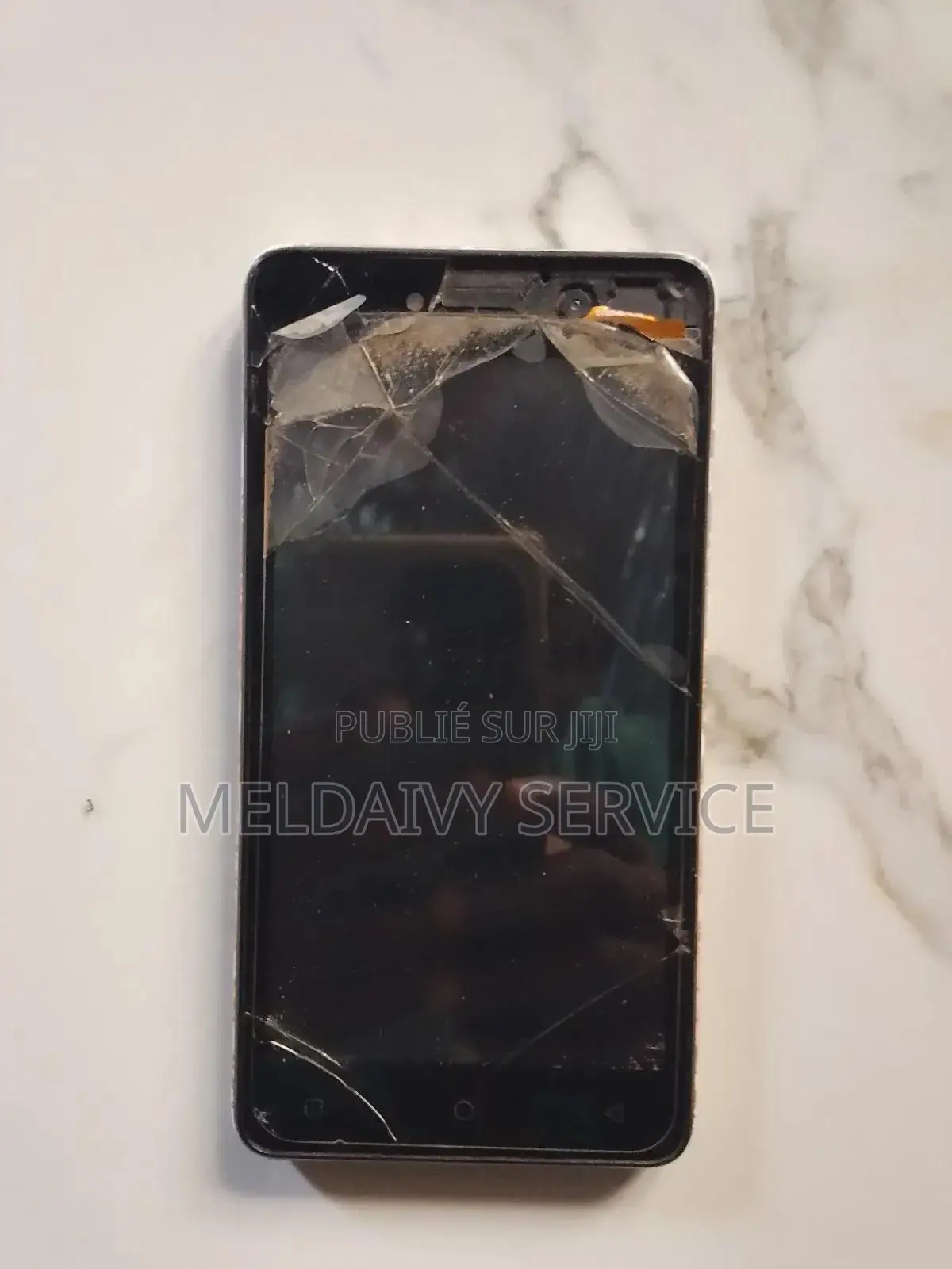 Tecno F1 8 GB Argenté