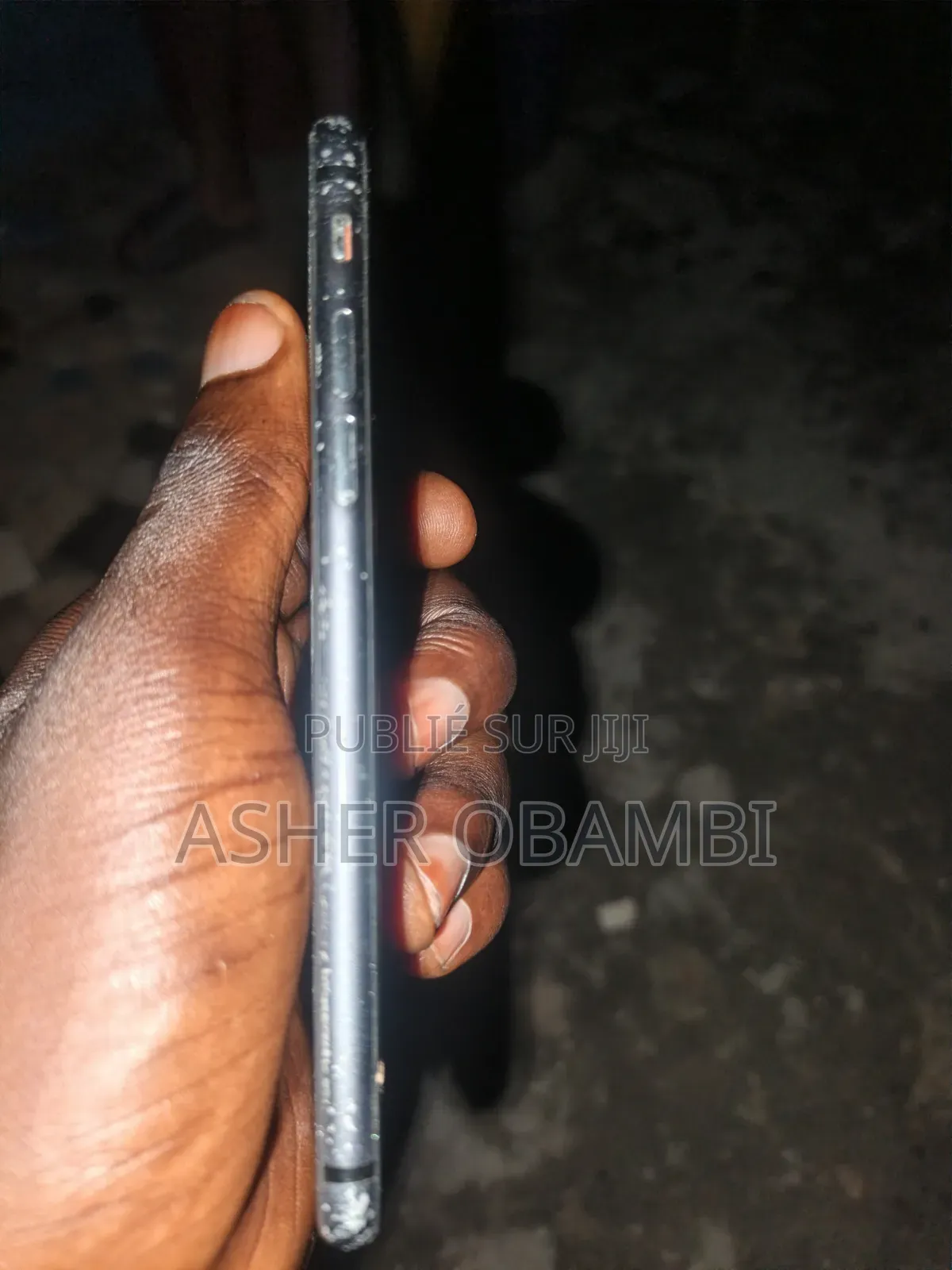 Apple iPhone 8 64 GB Noir