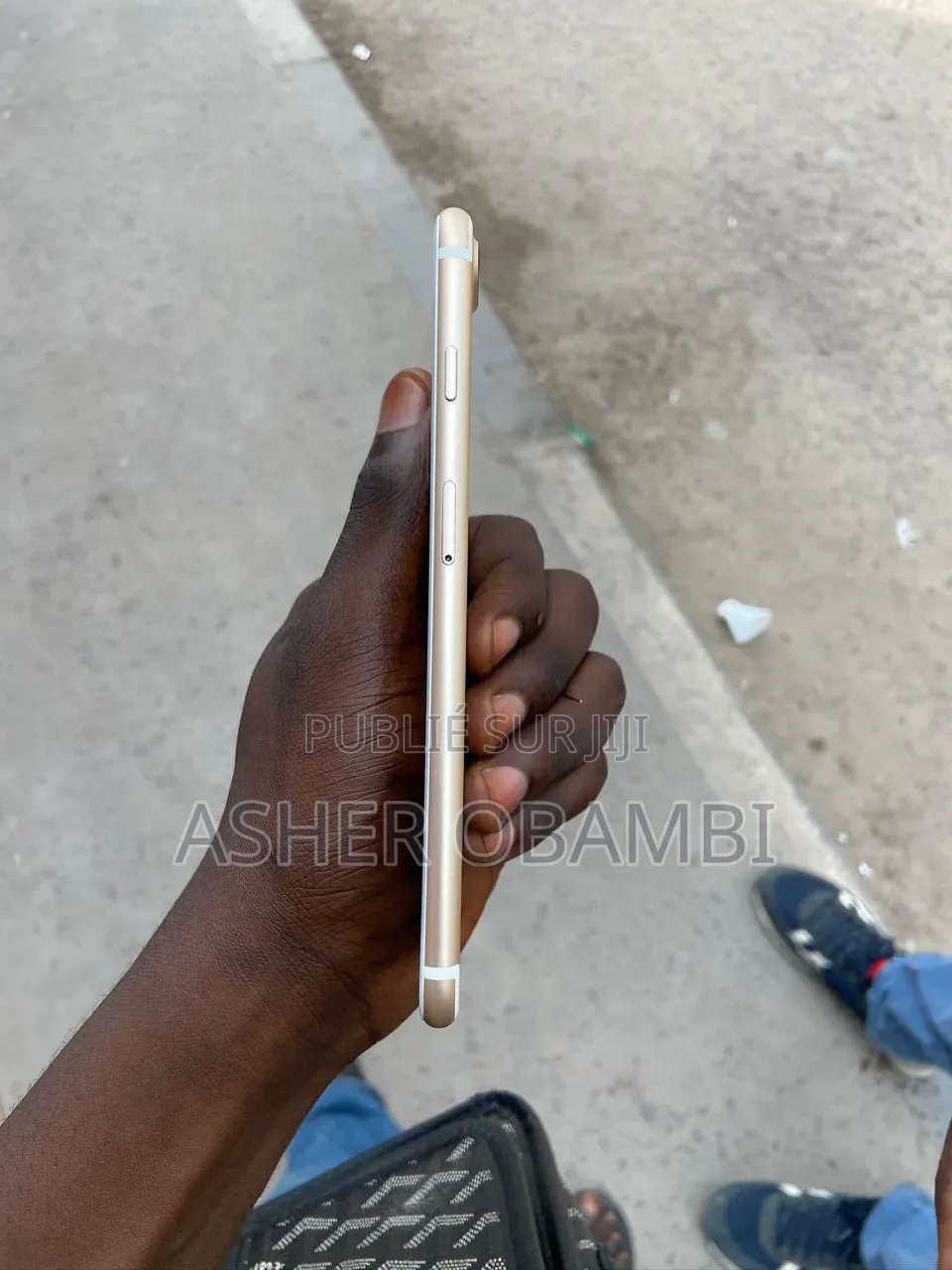 Nouveau Apple iPhone 7 Plus 128 GB Doré